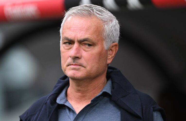 “سأتابع الدوري الأمريكي رغم أنني لا أحبه كثيراً”.. مورينيو يمتدح ميسي