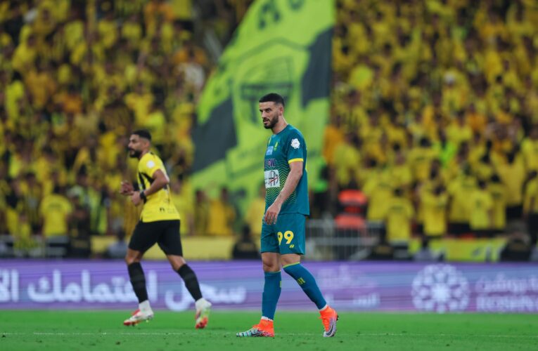 بعد رحيله عن الدوري السعودي.. عمر السومة ينضم إلى نادٍ سوري