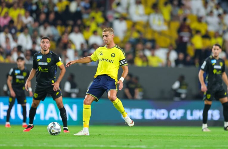 “هذا لا يحدث في أي بلد”.. أمير سعودي ينتقد “ازدحام” جدول مباريات دوري “روشن”
