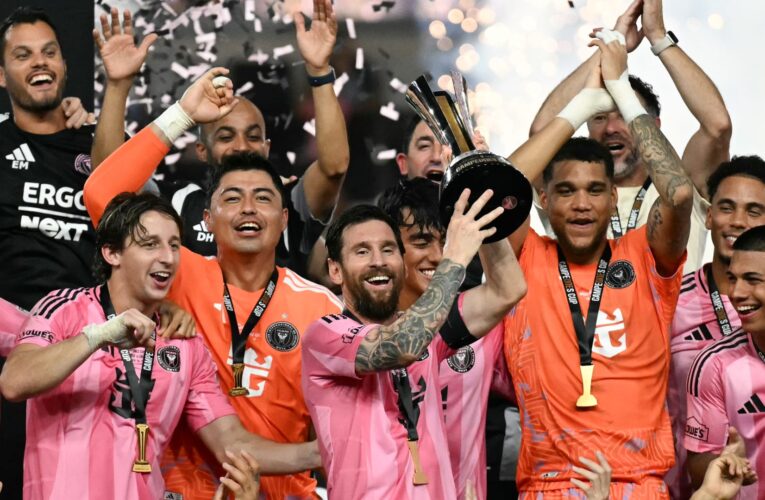 ميسي يحقق بطولة جديدة في أمريكا.. فكم لقبًا أصبح في خزائنه؟