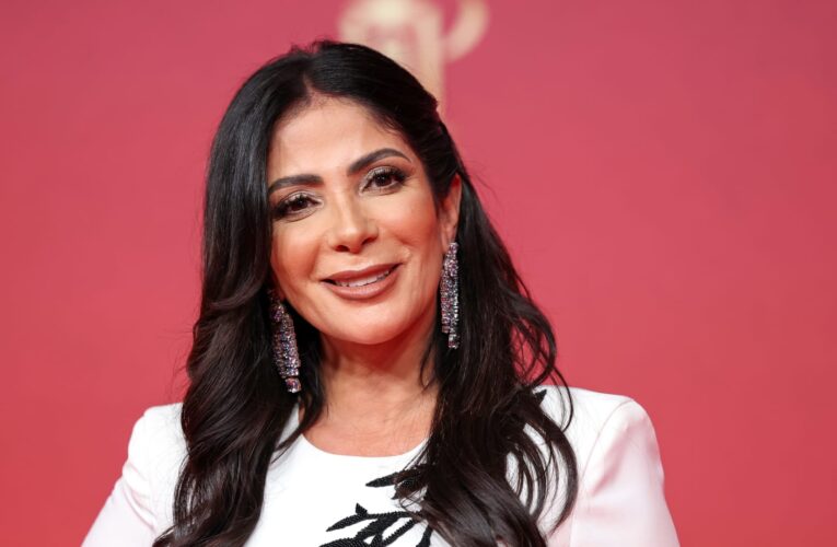 مهرجان الجونة السينمائي يكشف عن شعاره الجديد ويكرم منى زكي في دورته التاسعة