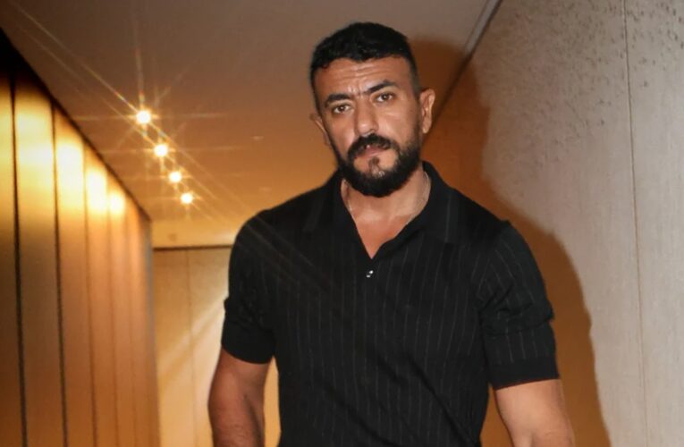أحمد العوضي معتذرًا: “أدين لياسمين عبد العزيز بالكثير”