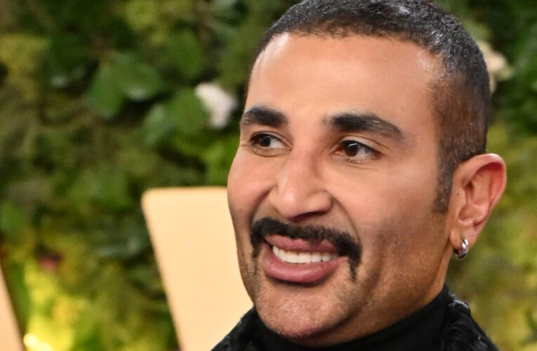 “سيبوا عائلتي في حالها”.. أحمد سعد يؤكد متانة علاقته بزوجته