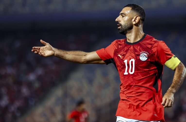 بـ3 كلمات.. ساويرس يعلَّق على تدوينة لإبراهيم عيسى عن محمد صلاح