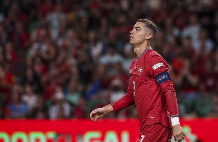 “جيسوس ظهر مغروراً”.. بيان من رونالدو بشأن أسباب مغادرته لمعسكر البرتغال